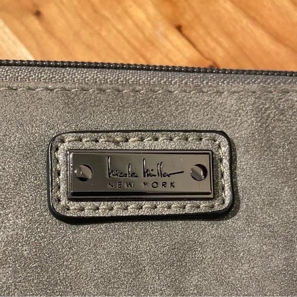 Nicole Miller Zip Around Wallet Grey - Picture 3 of 10